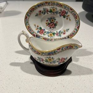 COALPORT creamer set with stand.
